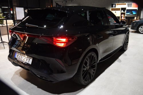 CUPRA Leon 1.5 ETSI 150 MHEV DSG Black edition