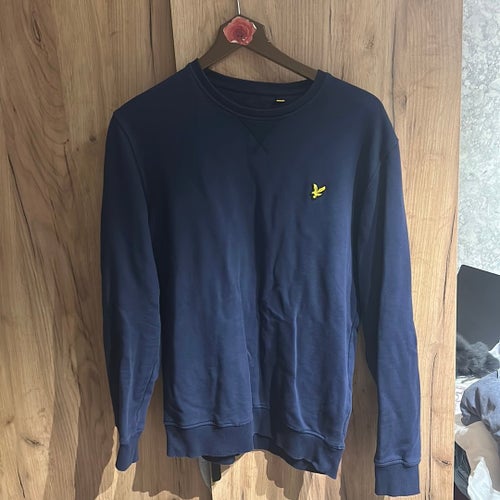 Lyle & Scott mörkblå tröja