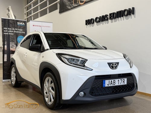 Toyota Aygo X 1.0 Automat | 72hk Play | Carplay | B-Kamera | SoV | Låga mil