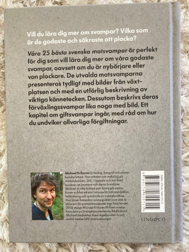 Bok Våra 25 bästa svenska matsvampar av Michael Krikorev