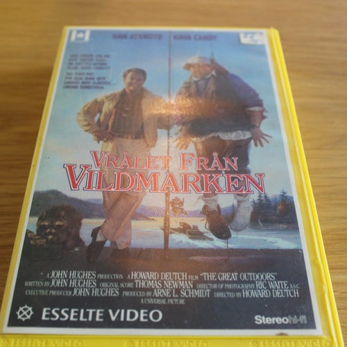 VHS-film: Vrålet från vildmarken - Esselte Video