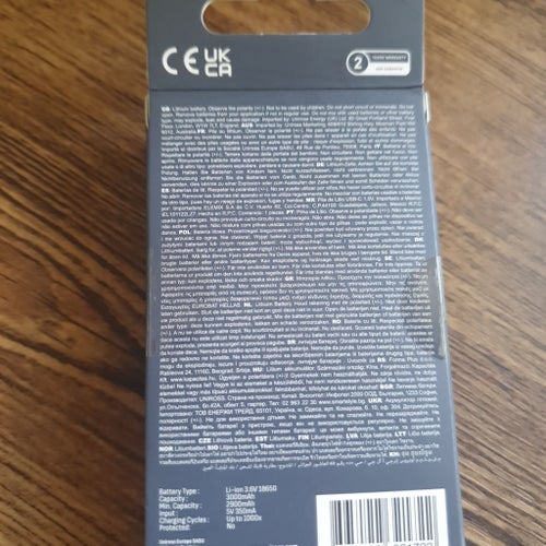 2 st Unross 18650 Li-ion Laddningsbart Batteri 3000mAh