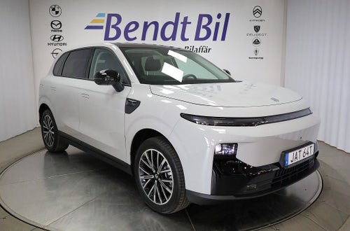 Leapmotor B10 67.1 kWh, 218hk, 2025
