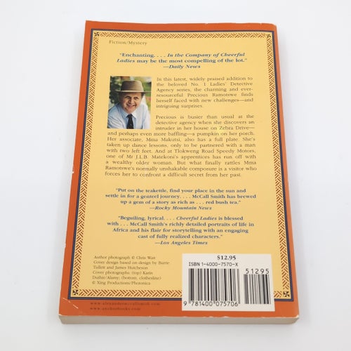 In the Company of Cheerful Ladies av Alexander McCall Smith