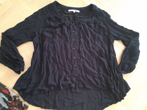 4 Toppar från nelly och gina tricot långärmad tröja blus l 40 42 klädpaket