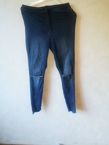 H&m mörkblå jeans