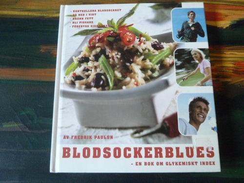 BLODSOCKERBLUES, FREDRIK PAULÚN, 2004, BOK