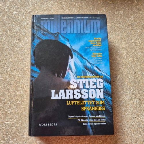Luftslottet som sprängdes av Stieg Larsson