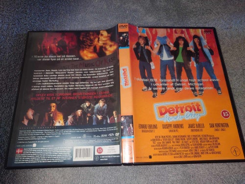 Detroit Rock City (Edward Furlong) kommentatorspår med KISS