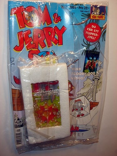 TOM & JERRY I ORIGINAL PLAST med leksak 2003 nr 1 SPEL