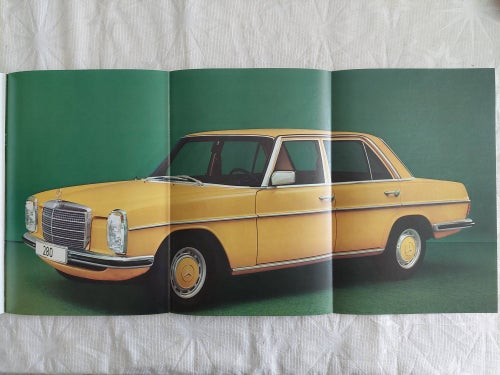 Mercedes Benz 280 280E W114 1974 ..