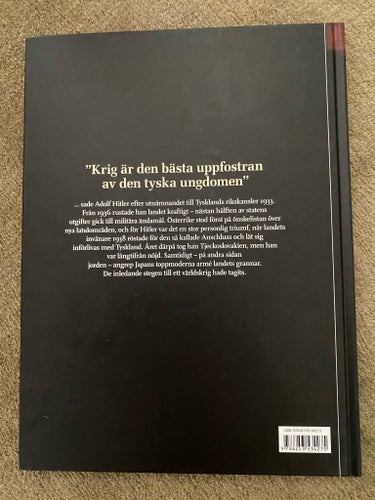 Inbunden bok: Redo för strid