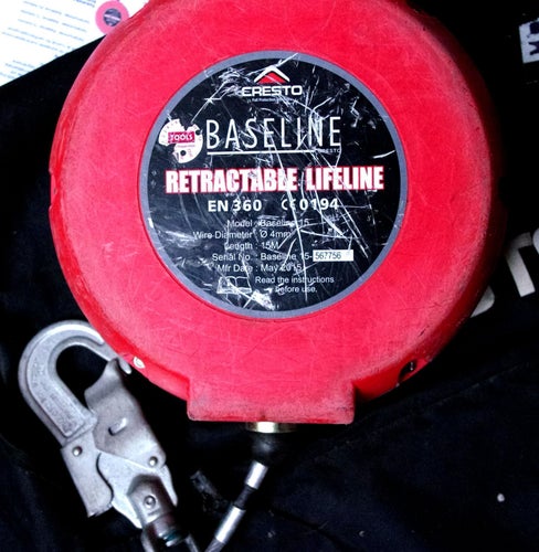 * REA ! CRESTO FALLSKYDDSBLOCK - RETRACTABLE LIFELINE 15 M - SE BILDER !
