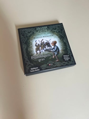 Halvdan Viking: Främlingens grav av Martin Widmark (Ljudbok)