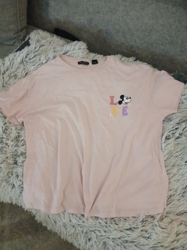 LC Waikiki – Ljusrosa Gravid-T-shirt med Musse Pigg