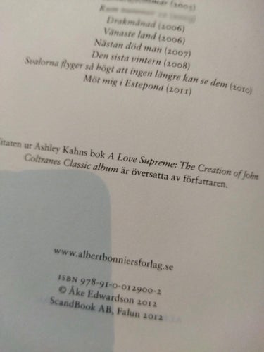 Hus vid världens ände av Åke Edwardson. bok. Very Fine plus