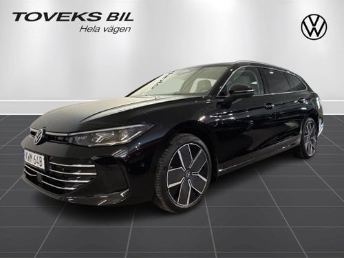 Volkswagen Passat Variant eHybrid ELEGANCE 272 HK