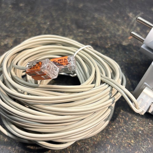 Tufvassons Strömadapter 23,3V 0,86A