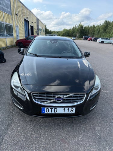 20 450 mil | 2012 | Volvo | S60 | Sedan| Manuel | Bensin, Etanol