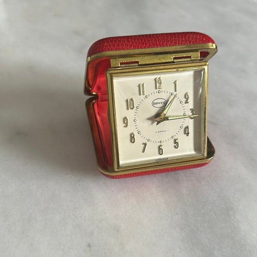 HOWER Resväckarklocka, 2 Jewels, Röd