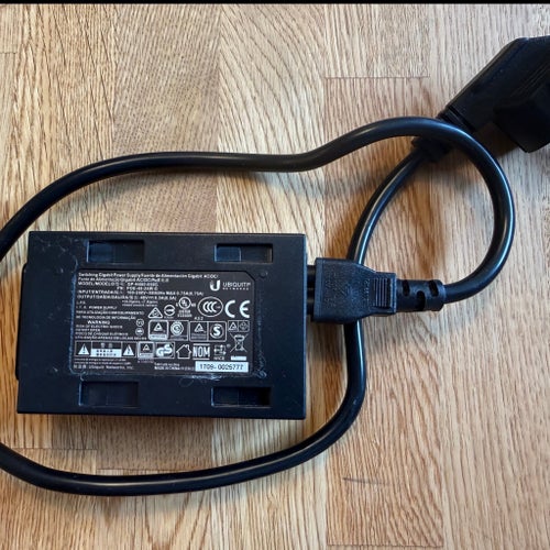 Ubiquiti Networks Gigabit PoE-adapter 48V 0.5A
