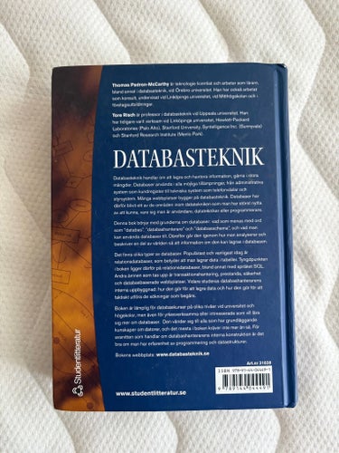 Databasteknik av Thomas Padron-McCarthy och Tore Risch, 2009