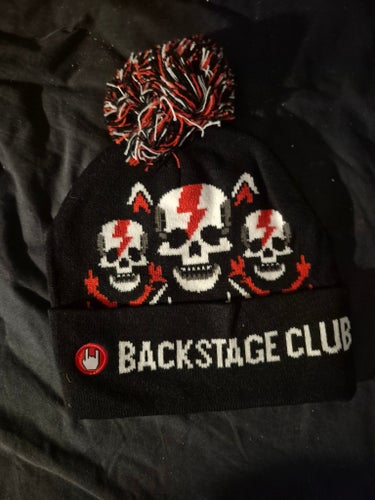EMP Backstage Club - Dödskalle mössa