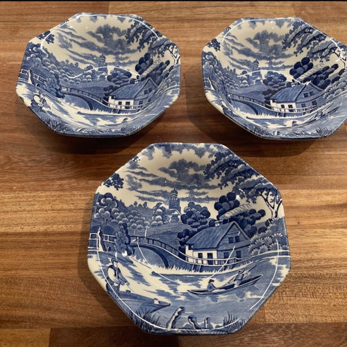 TRE ENGELSKA FRUKOST/ DESSERT SKåLAR SHANTUNG FRÅN ROYAL STAFFORDSHIRE