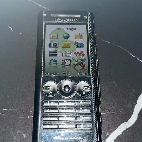 Sony Ericsson W902 Walkman