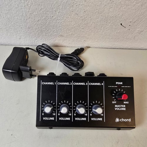 Chord 4-kanals mikrofonmixer