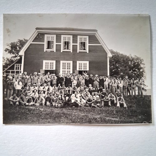Fotografi, Gruppbild av unga sjömän förmodligen Skeppsgossekåren Karlskrona