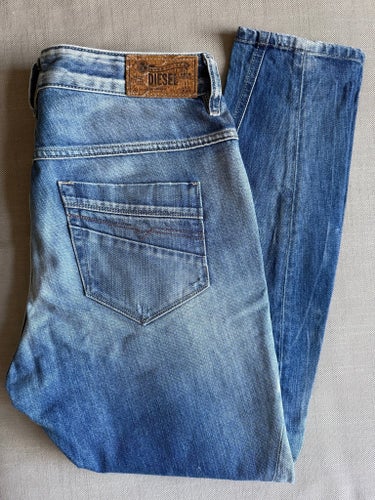 Diesel Fayza boyfriend jeans, storlek 27