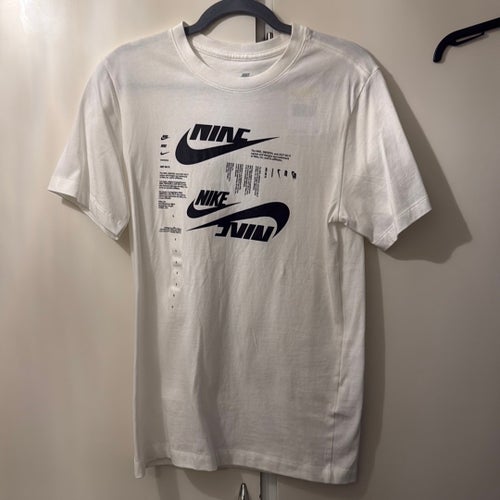 Nike vit t-shirt, storlek S