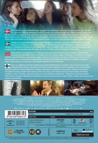 Mustang (2015) Deniz Gamze Ergüven med Günes Sensoy och Doga Zeynep Doguslu.