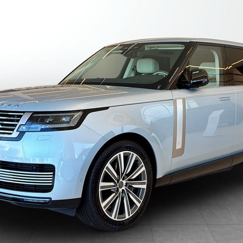 Land Rover Range Rover P550e SV