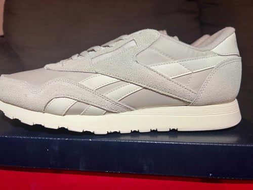 Reebok Sneakers, Beige 45.5