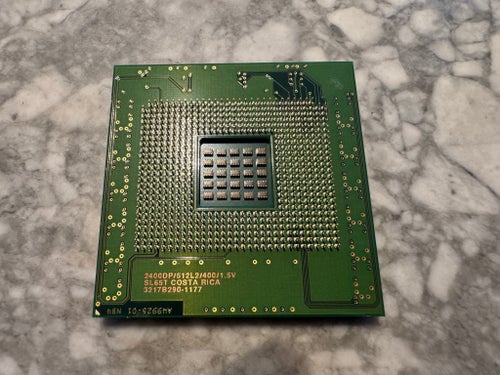 Legacy Server PC - 2 x Intel Xeon 2.40 GHz SL6S7 Processorer