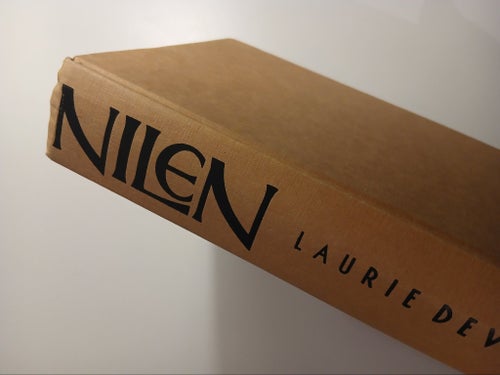 Nilen av Laurie Devine, okänt publiceringsår