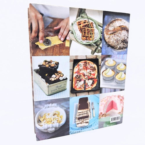 One more slice: surdegsbröd, pizza, pasta och söta bakverk - Leila Lindholm