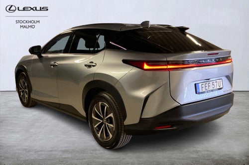 Lexus RZ 300e Executive 204hk P-värm Backkamera Navi Keyless
