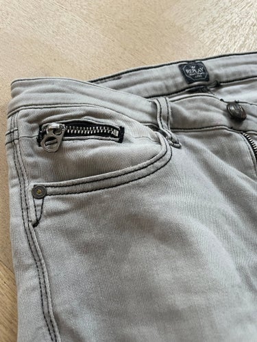 Replay gråa jeans, storlek W25 L30
