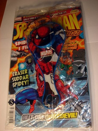 SPIDERMAN I ORIGINAL PLAST med leksak 2009 nr 7 RACKET