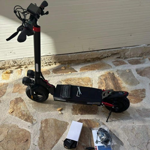 800W 48V 15Ah 45km/h offroad elektrisk skoter, elsparkcykel, elskoter, 10" däck