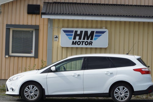 Ford Focus Kombi 1.6 TDCi ECOnetic Trend vinterhjul 2014,