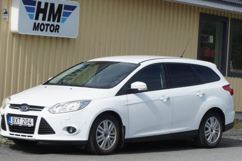 Ford Focus Kombi 1.6 TDCi ECOnetic Trend vinterhjul 2014,