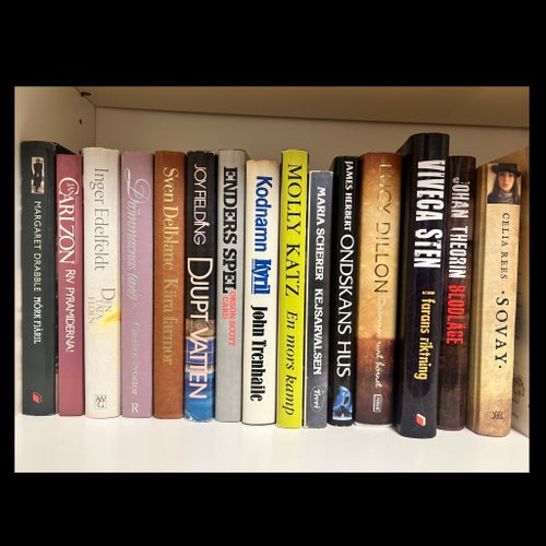 Bokpaket med 16 inbundna böcker - skönlitteratur