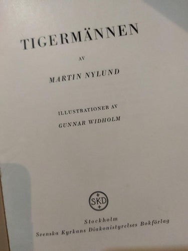 Ur äventyrens värld Pojkboken 1942 av Martin Nylund. Very Fine
