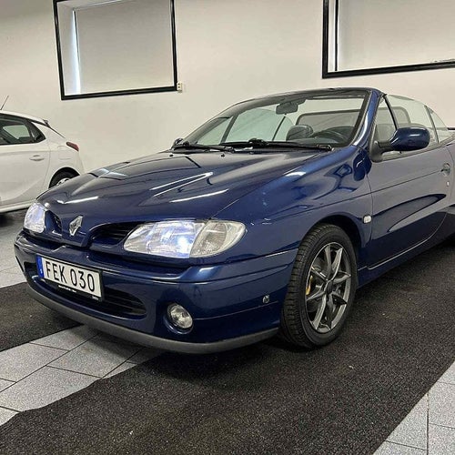 Renault Mégane Cabriolet 1.6 e 90 hk NYBES ua TOPPSKICK 9500 mil