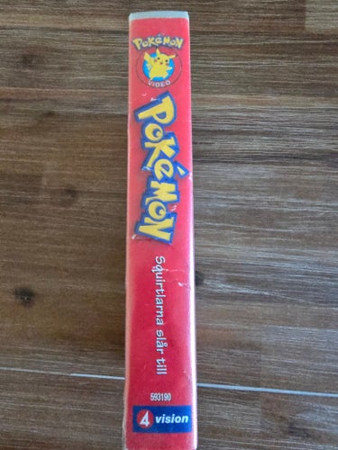 Pokémon: Squirtlarna slår till VHS