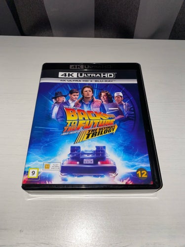 Back to the Future: The Ultimate Trilogy (4K Ultra HD + Blu-ray)